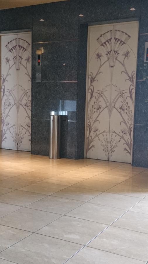 Hotel Loire (Adults Only) Osaka Bagian luar foto