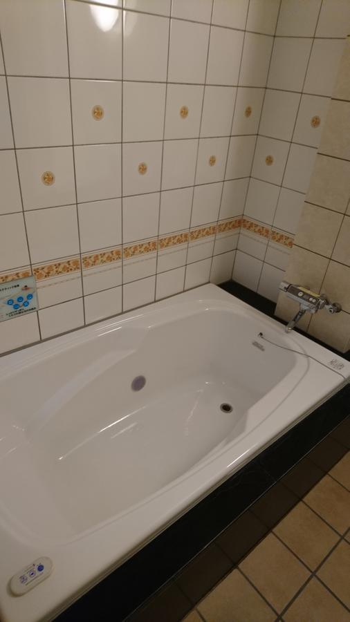 Hotel Loire (Adults Only) Osaka Bagian luar foto